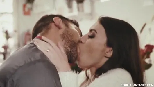 Bir yabancı ile yalnız puma orgazm