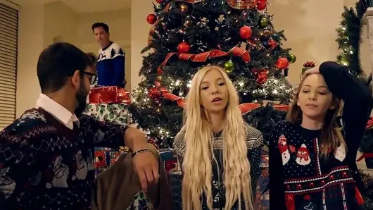 Ailem turtalar – azgın kız kardeşler xmas s1 için kardeşler horoz olsun