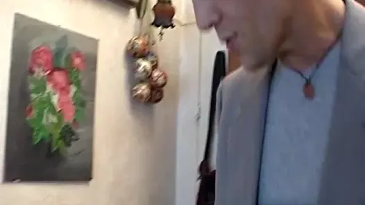 Bayanın güzel küçük kıçı her zaman işini iyi yapıyor