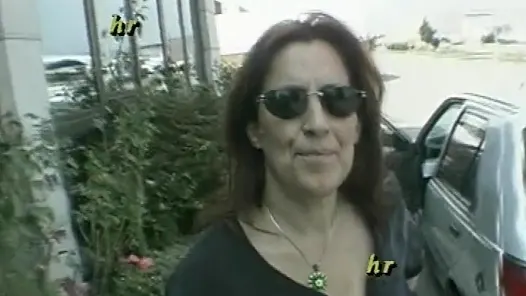 Çirkin 90’ların amatör porno videosu 4.