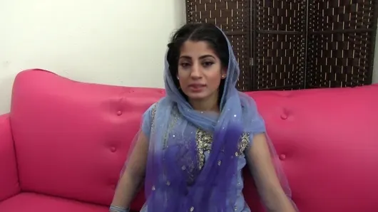 Daha önce hiç denememiş dev bbc ile boşalmak susamış Hint Hintçe