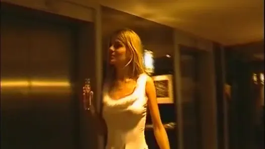 Das Hotelzimmer hatte eine kamera