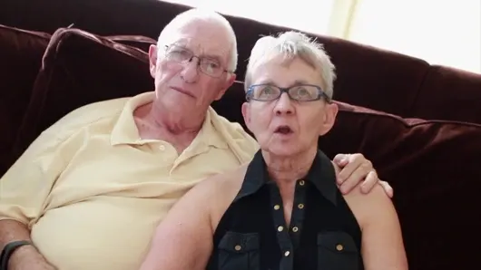 Dede saatler büyükanne almak becerdin