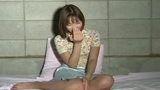 Esmer Japon genç kız ilk kez oyuncu seçmelerinde