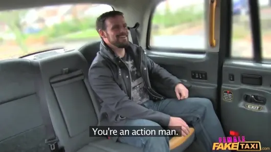 Femalefaketaxi marine verir sürücü bir iyi sikme