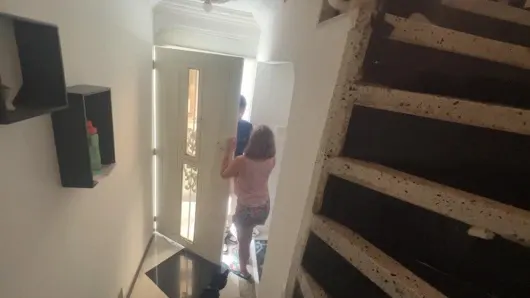 KOMŞUM BENİ ZİYARET ETTİĞİNDE