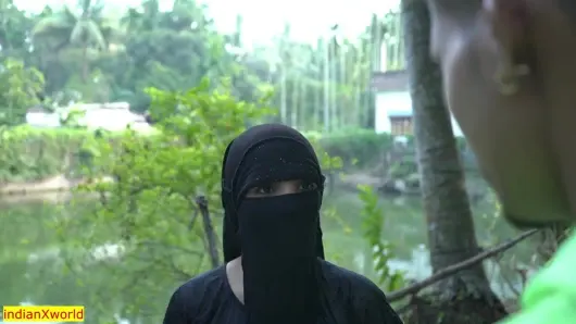 Masum tesettürlü kız kocası tarafından paylaşıldı! Indian Sex