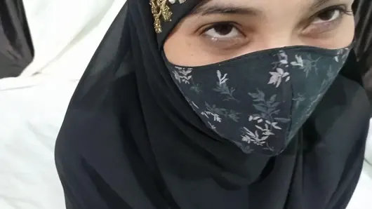 Müslüman yengenin amcığı dölleniyor