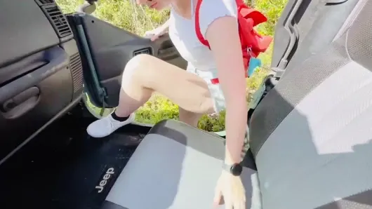 Oral seks, otostopçu seks, araba oral seks, sahilde seks, sahilde genç oral seks ile araba yolculuğuna para ödüyor