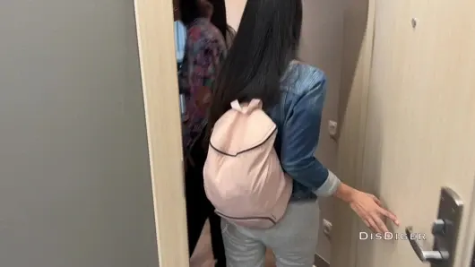 Saf öğrenciler oyuncu seçmelerine geldi ve sert sikildiler