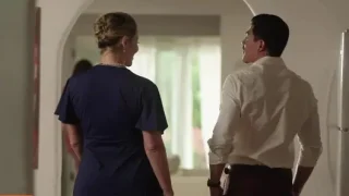 Sürtük üvey anne Ryan Keely pijama partisinde üvey kızının kocasını sikiyor ve üçlü seks istiyor