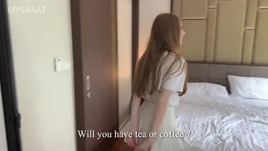 Tatilde bir kızla tanıştı ve otel odasında sikti