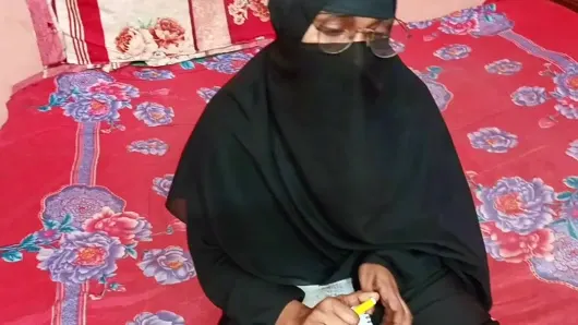 Çılgın öğrenci evi boşken öğretmeniyle seks yapıyor