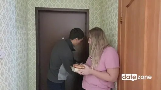 Güzel bbw hoşlanır bir genç büyük horoz