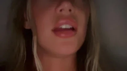 İsveçli onlyfans modeli otelde yabancı hayranıyla sikişiyor