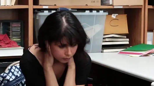 Shoplyfter – penelope reed arka odada sevişmek için sapık lp memurunun yeni favori hırsızı olur