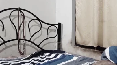 Aldatan Koca, Temizlikçiyi Kullanarak Bir Kişisini Yaladı