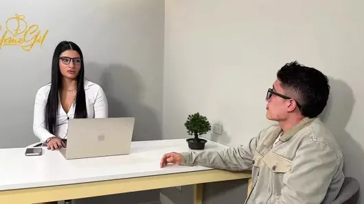 Azgın psikolog çifti sikiyor