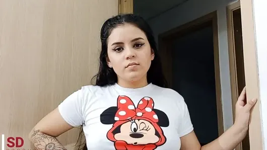 Azgın üvey anne üvey oğlunu sikiyor, böylece mastürbasyon yapmayı bırakıyor – ispanyolca porno
