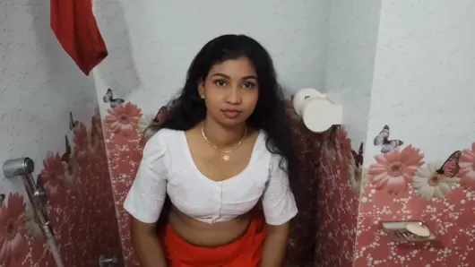 Bangladeşli banyoda seks videosu gerçek fase sadece seks videolarının tadını çıkarıyor