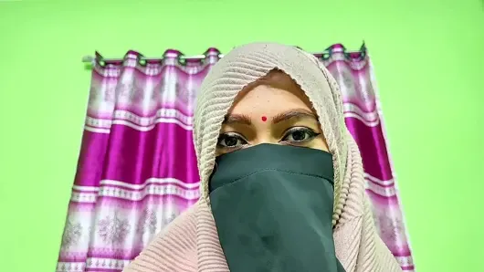 Bowdhi’nin sert sikişe ve romantik sekse ihtiyacı var