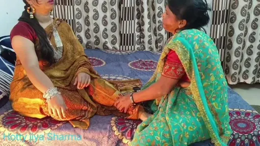 Desi Hint porno videosu – nokar malkin ve üvey annenin gerçek desi seks videoları – grup seks