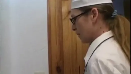 Edepsiz bir sürtük için vahşi derin bir büyük aşk