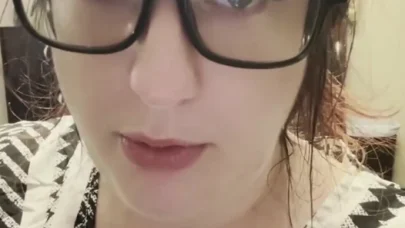 Geğirme ve osuruk derlemesi