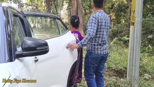 Hintli aile seksi, üvey baba üvey kızını köyden seks için yakaladı