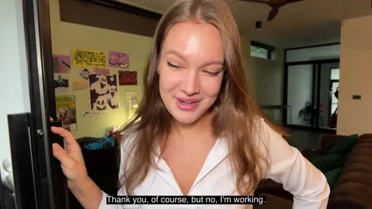 I fucked a beautiful realtor during a house viewing.