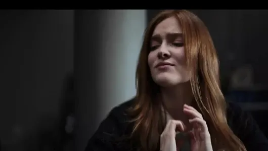 Jia Lissa zaman dururken donuyor ve sikiliyor