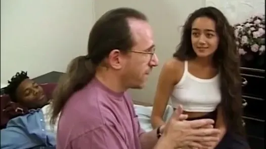 Minyon genç Mastürbasyon içinde bağbozumu porno