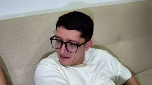 Nerdy stepbrother takes away his half-brother’s rage with his huge cock, until he cums in his mouth