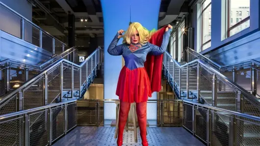 Nine Kara Danvers Gizli Kryptonlu Yarak Emici 91723cams35m