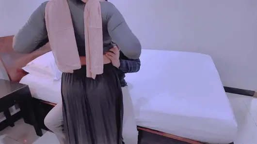 Öğrenci ve öğretim görevlisi ilişkisi skandalı