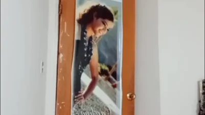 Oyuncağımla geliyorum