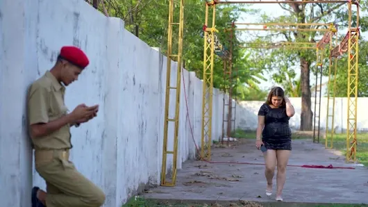 Polis Wale Ne Ladki Ko Dekha Seks Karte Hue Fir Bhi Jabarjast Seks Kiya