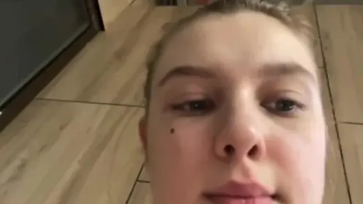 Public masturbating in the gym with jucielussie