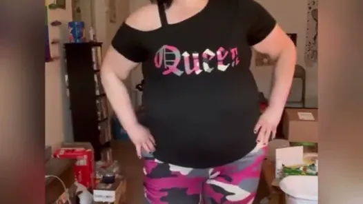 Queen fışkırtıyor