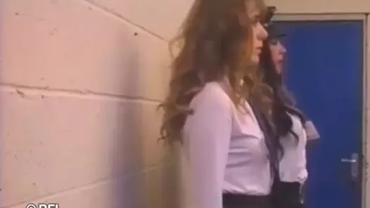Şaplak atma dersleri 1