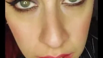 Shyyfxx İşçi Bayramınız Kutlu Olsun! Büyük kutlama için seni işten alıyorum!
