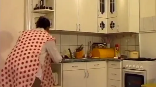 Sıcak horoz aç milf ile kıllı kedi sc 2