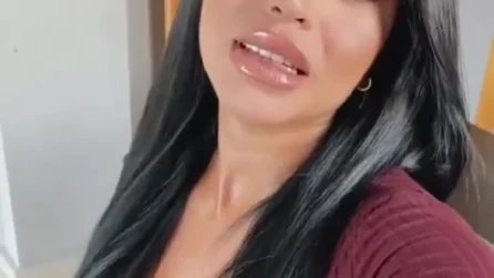 Siyah saçımı beğendin mi?