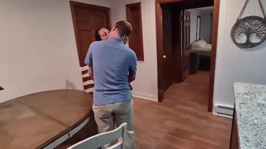 Üvey anne üvey oğlu tarafından dölleniyor