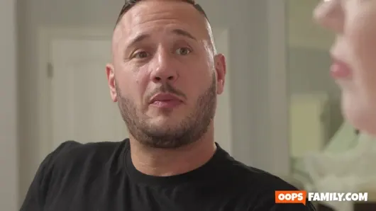 Üvey kızın büyük doğal yeteneği: gizli xxx porno!