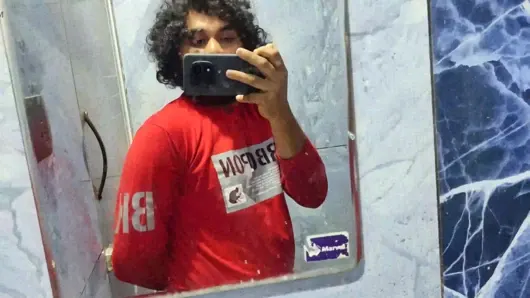 Vaishnavy banyo tam çıplak